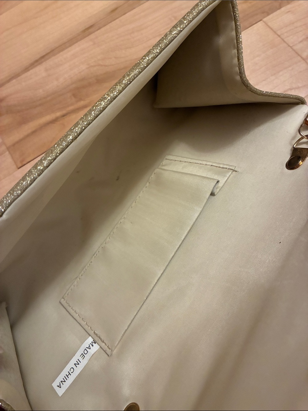 Gold Glitter Envelope Clutch with Detachable Chain Strap - Picture 4 of 6